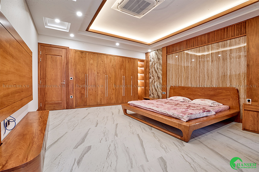 Thiết kế phòng ngủ biệt thự gỗ hương tinh tế dung hòa vẻ đẹp tự nhiên rất ấn tượng